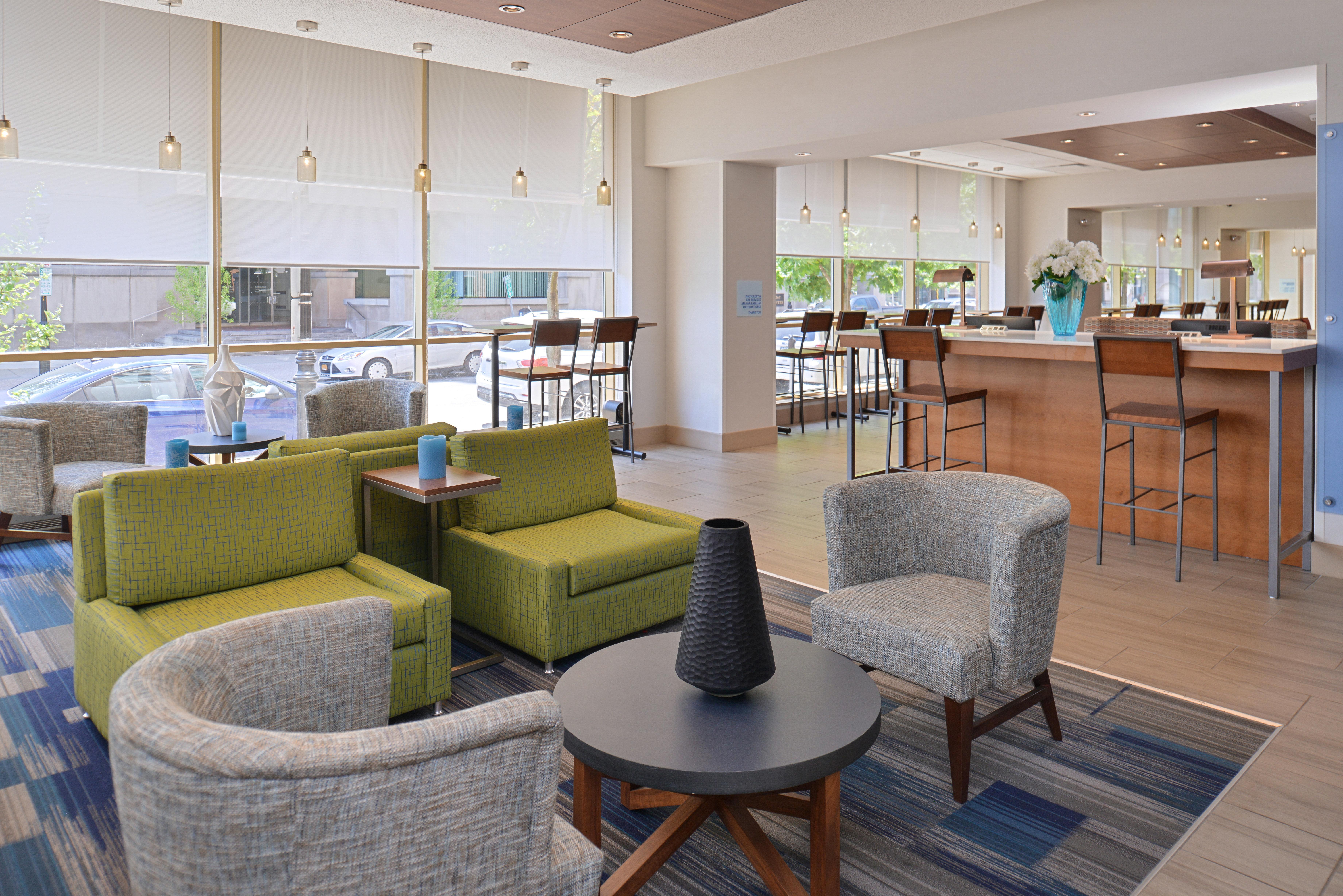 Holiday Inn Express & Suites Buffalo Downtown By Ihg Eksteriør billede