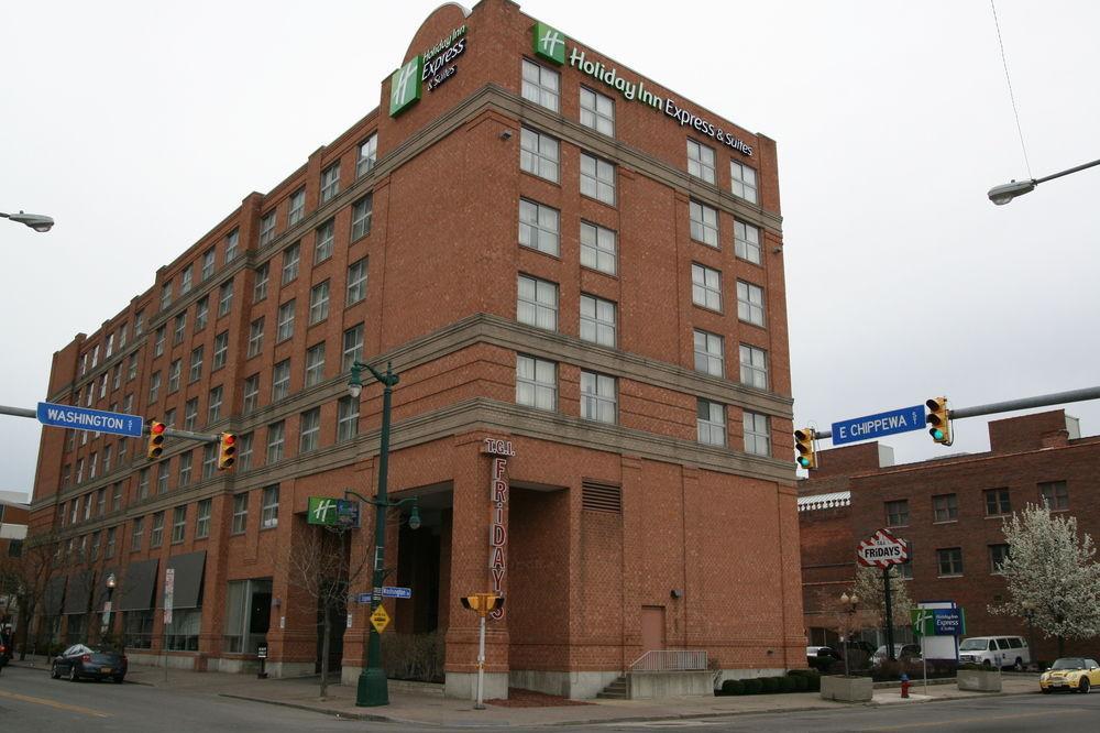 Holiday Inn Express & Suites Buffalo Downtown By Ihg Eksteriør billede