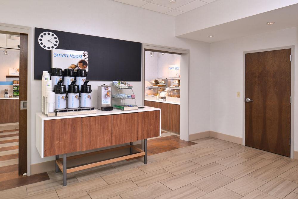 Holiday Inn Express & Suites Buffalo Downtown By Ihg Eksteriør billede