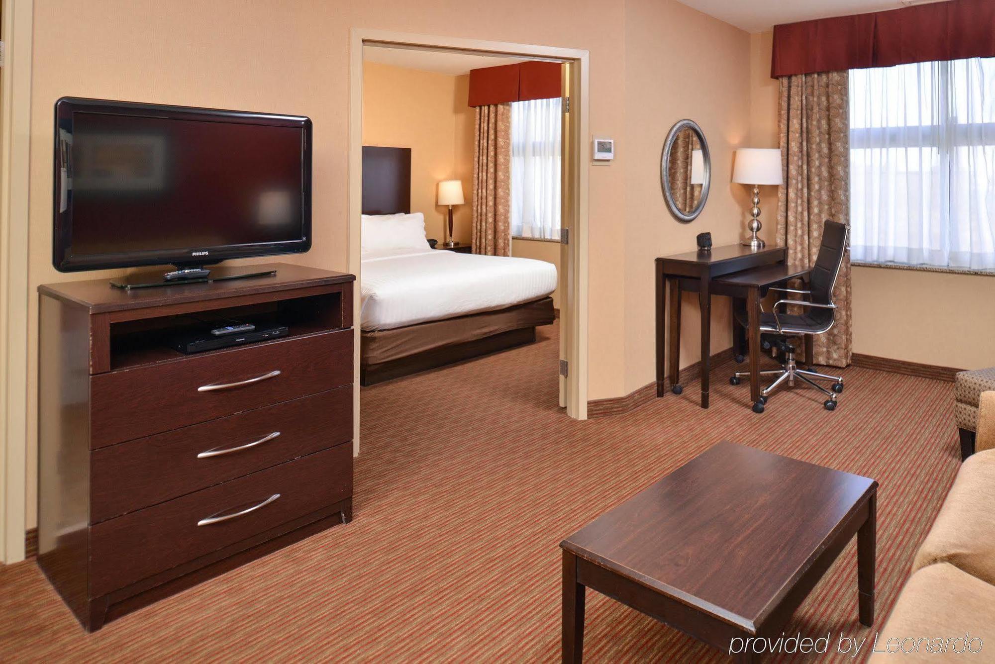 Holiday Inn Express & Suites Buffalo Downtown By Ihg Eksteriør billede