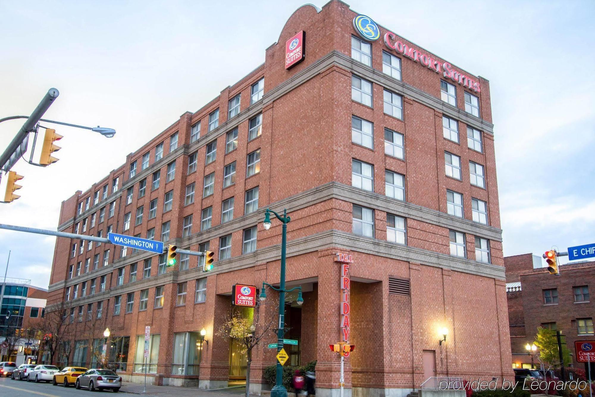 Holiday Inn Express & Suites Buffalo Downtown By Ihg Eksteriør billede