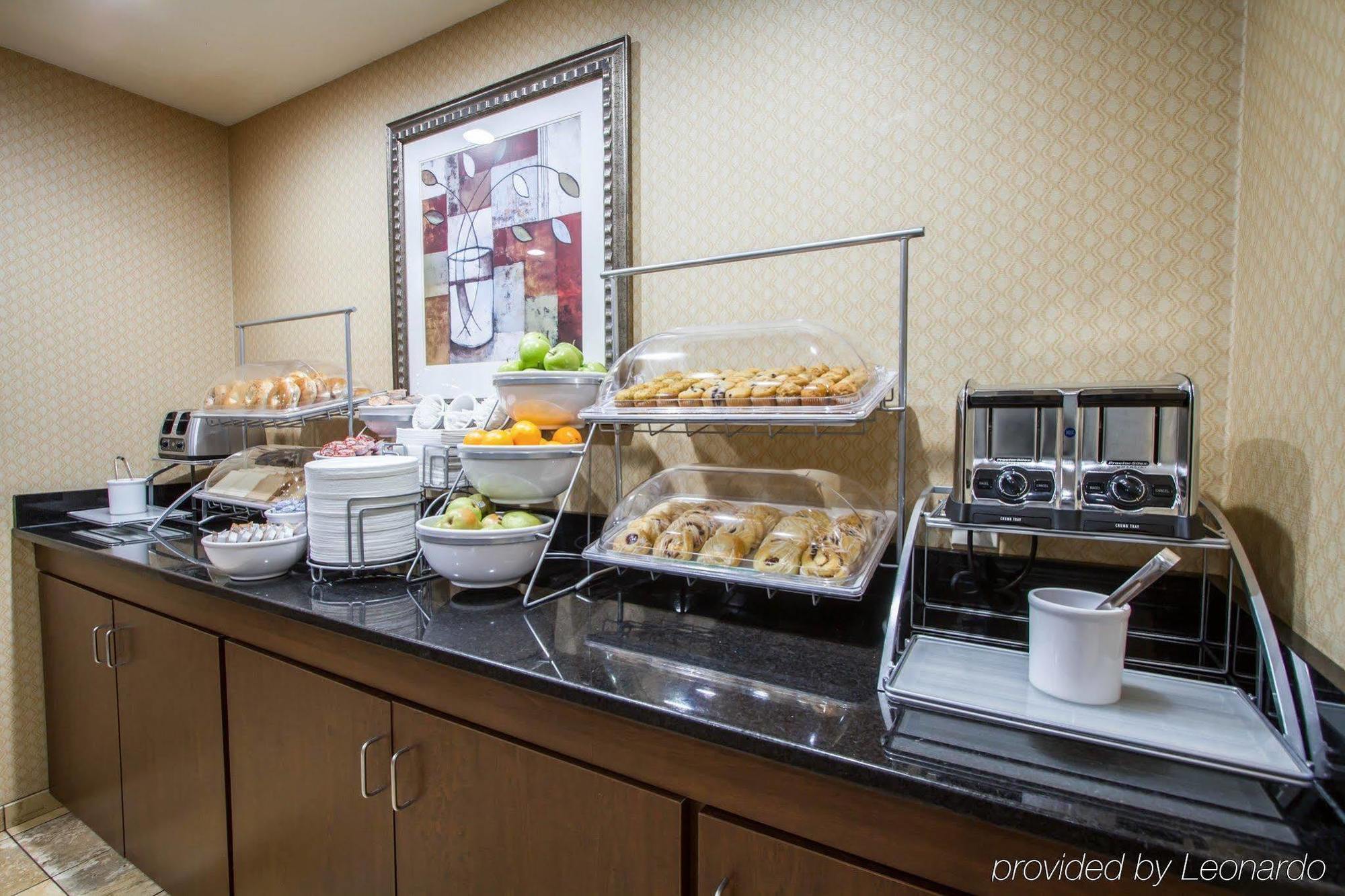 Holiday Inn Express & Suites Buffalo Downtown By Ihg Eksteriør billede