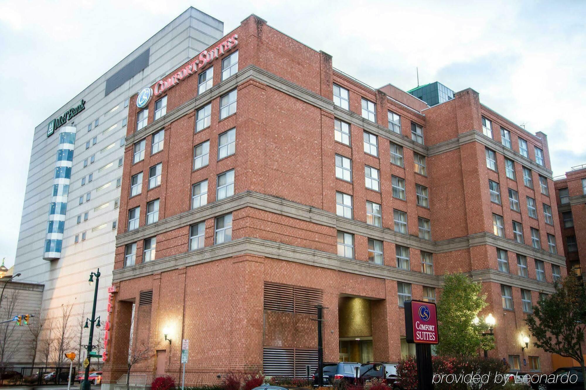 Holiday Inn Express & Suites Buffalo Downtown By Ihg Eksteriør billede