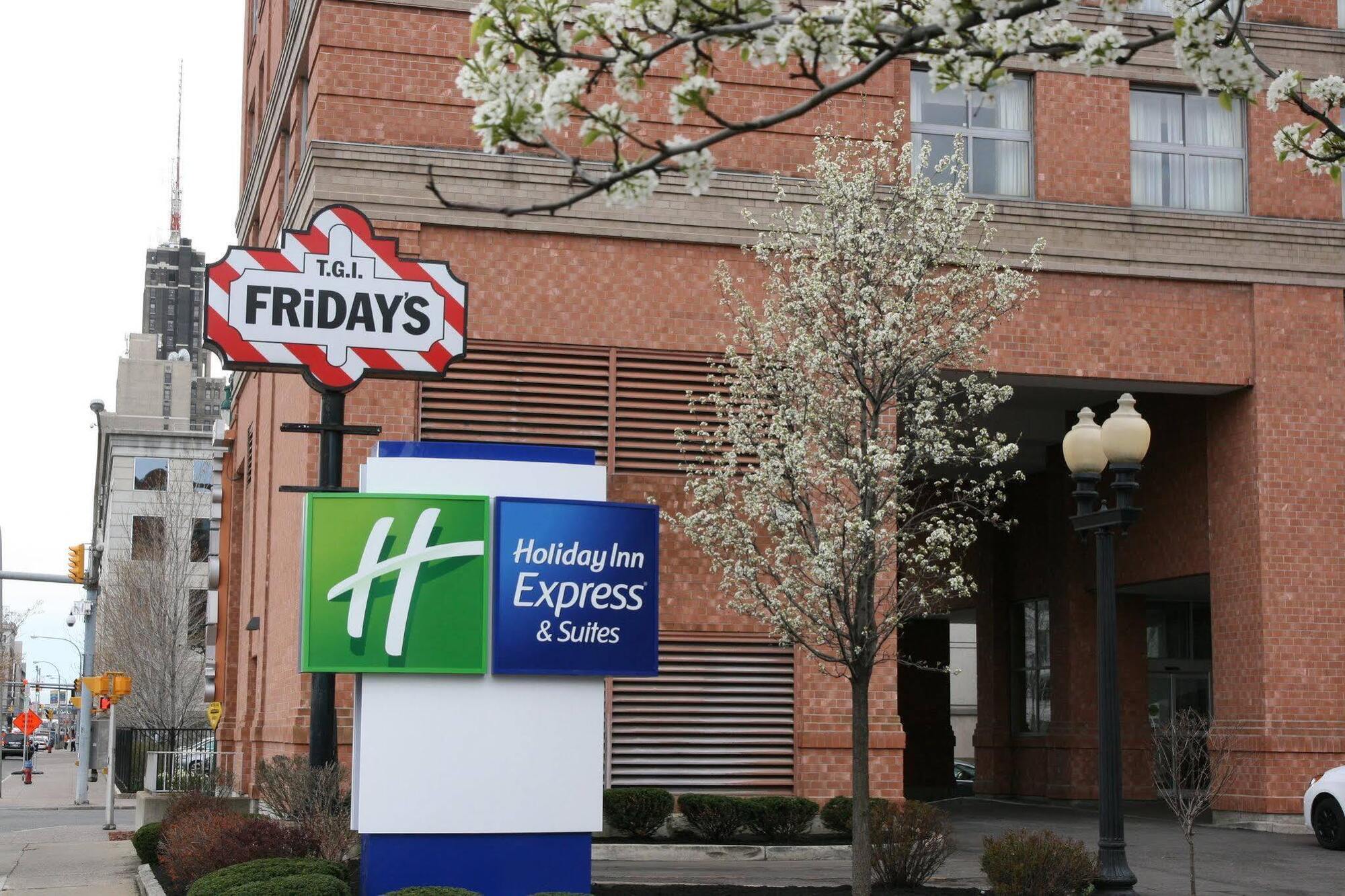 Holiday Inn Express & Suites Buffalo Downtown By Ihg Eksteriør billede
